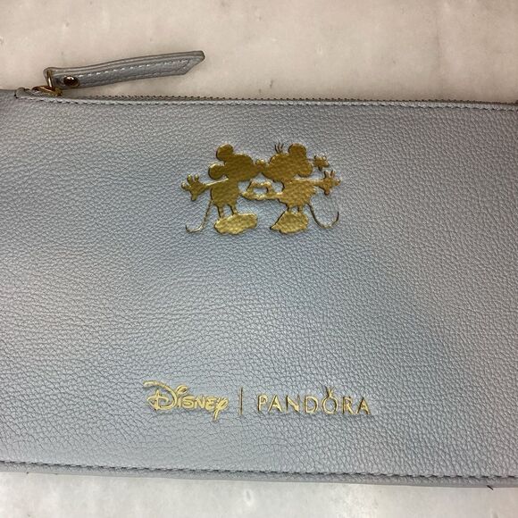 Pandora Limited Edition Faux Pebbled Leather Disney Large Pouch Wristlet Clutch - Picture 3 of 10